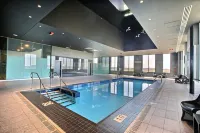 Hotel Courtyard by Marriott Montréal-Brossard - Pools