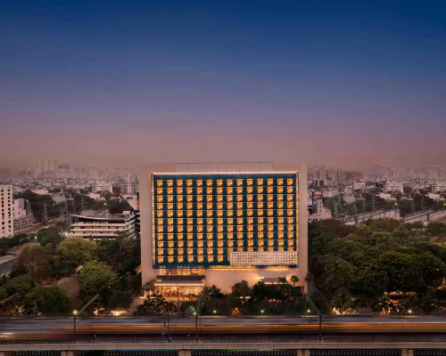Taj City Centre Gurugram Hotels near DLF Phase I