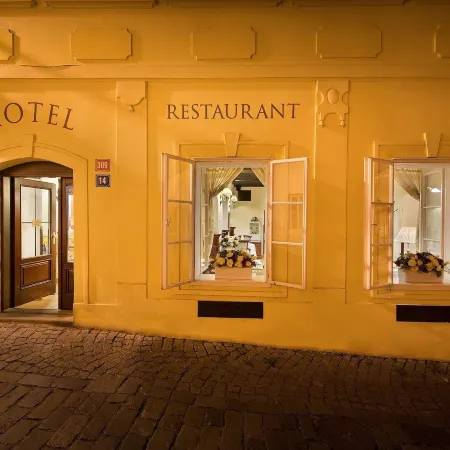 Boutique Hotel Constans