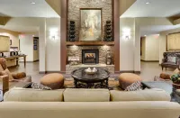 Hampton Inn & Suites Mooresville/Lake Norman - Parkplatz