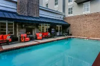 Hampton Inn & Suites Mobile-Downtown Historic District - مسبح