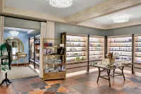 The Del Monte Lodge Renaissance Rochester Hotel & Spa - Airport Shuttle