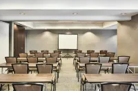 SpringHill Suites Phoenix Tempe/Airport - Airport Shuttle