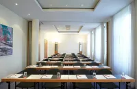 Leonardo Hotel Magdeburg City Center - parking