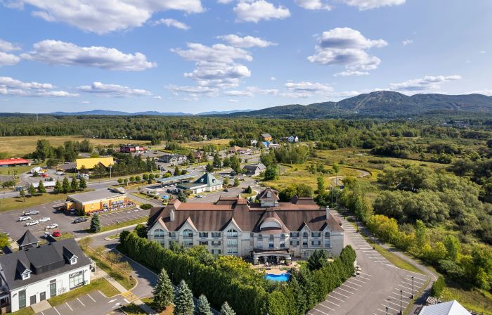 Hotel Vallea Bromont, Tapestry Collection by Hilton