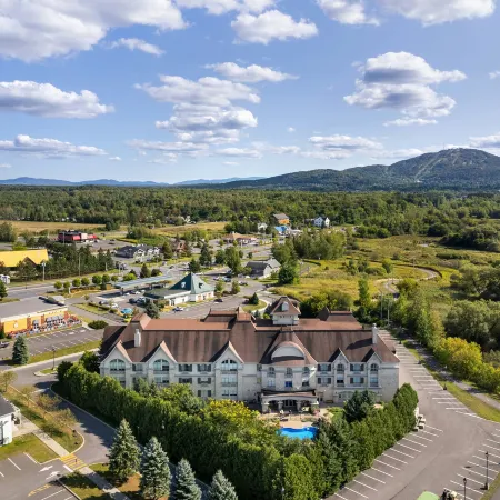Hotel Vallea Bromont, Tapestry Collection by Hilton