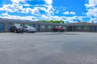 OYO Hotel North Lima Oh - Boardman - parking