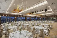 DoubleTree by Hilton Skopje - parking