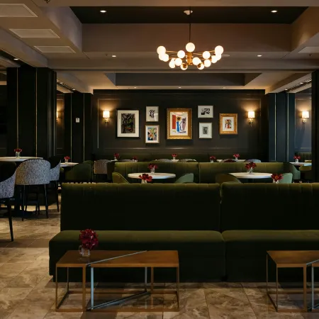 The Axis Hotel Moline, Tapestry Collection by Hilton