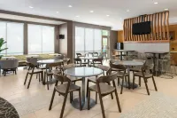 SpringHill Suites Lafayette South at River Ranch - breakfast