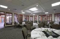 Canad Inns Destination Centre Fort Garry - breakfast