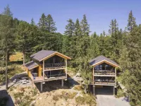 Superior Chalet #10 With Sauna & Hot Tub - Chalets