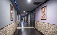Ansan Pharaoh - Motels