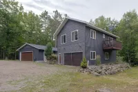 Secluded Hayward Cabin With Hot Tub/on Trailhead - Homestays