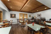 Riverside Inn - Desayuno