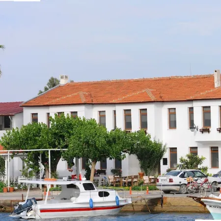 Teos Lodge Pansiyon
