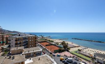 Scenic Apartment in Arma di Taggia near Sea & Casino