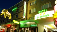 St.Joseph Hotel Hamburg - Reeperbahn St.Pauli Kiez Hotel in zona Elbgaustraße Railway Station