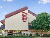 Red Roof Inn Canton Hotel a 