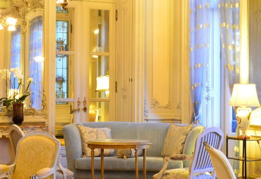 페스타나 팰리스 정원