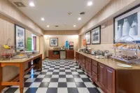 Hampton Inn Goshen - breakfast