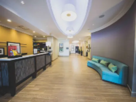 Hampton Inn & Suites by Hilton Bolton Hotels in Caledon