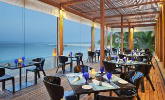 Holiday Inn Resort Kandooma Maldives - Kids Stay and Eat Free