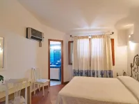 Hotel Il Piccolo Golf Hotels near Romazzino Beach