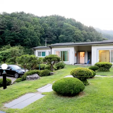 Inje Seokjanggol Travel Pension