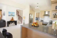 A Three-Bedroom Villa with a Private Pool and Landscaped Garden. Wi-Fi. - balcony