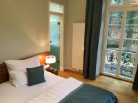 Hotel Schloss Rabenstein Hotels near Limbach Municipal Church