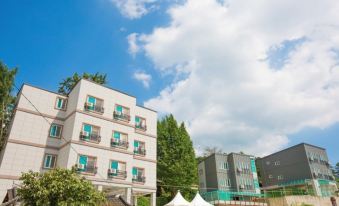 Suncheon Bay Healing Camp Pension - Housity