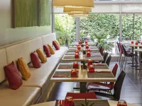 Ibis Barcelona Cornella Hotels in El Prat de Llobregat