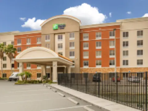 Holiday Inn Express & Suites LARGO-CLEARWATER by IHG Hotéis em Largo