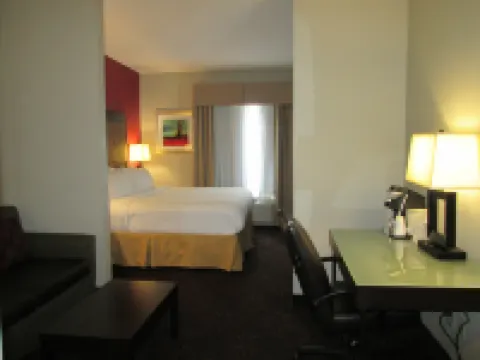 Holiday Inn Express CLOVERDALE (GREENCASTLE) by IHG Hotels in Cloverdale