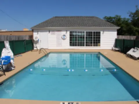 Jameson Inn Douglas Hotels in Douglas