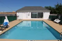 Jameson Inn Douglas Hotels in Douglas