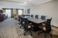 Wingate by Wyndham Roseville/Detroit Hotels in Mount Clemens