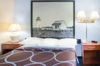Super 8 by Wyndham Massena NY Hotels in Hogansburg