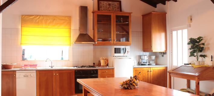 Casa da Felicidade - Three Bedroom House in Pataias Hotels in Pataias