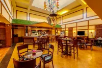 The LaLiT Golf & Spa Resort Goa - bar