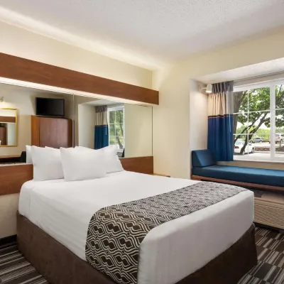 Microtel Inn & Suites by Wyndham Inver Grove Heights/Minne Hoteles cerca de Parque y Cascada Minnehaha