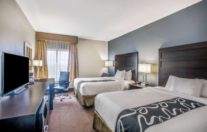La Quinta Inn & Suites by Wyndham Karnes City - Kenedy