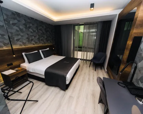 Emens Hotel Hotéis em Esmirna