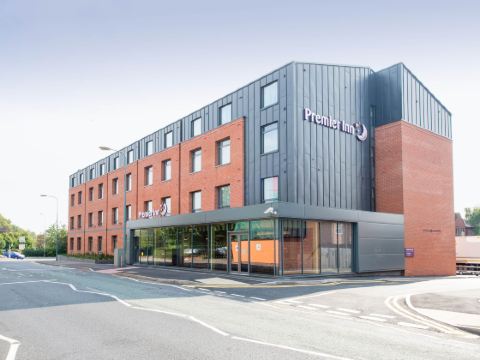 Premier Inn Lichfield City Centre