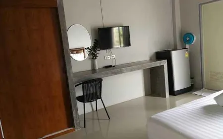 Moddaeng Nest