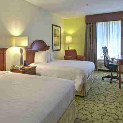 Hilton Garden Inn Auburn/Opelika Rooms