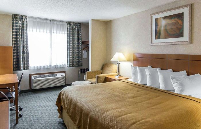 Quality Inn at Collins Road - Cedar Rapids