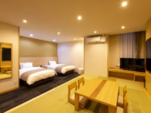 Hotel Grande Hagakure โรงแรมในซากา