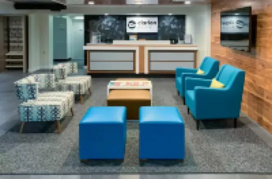 Clarion Pointe Richmond North Near University